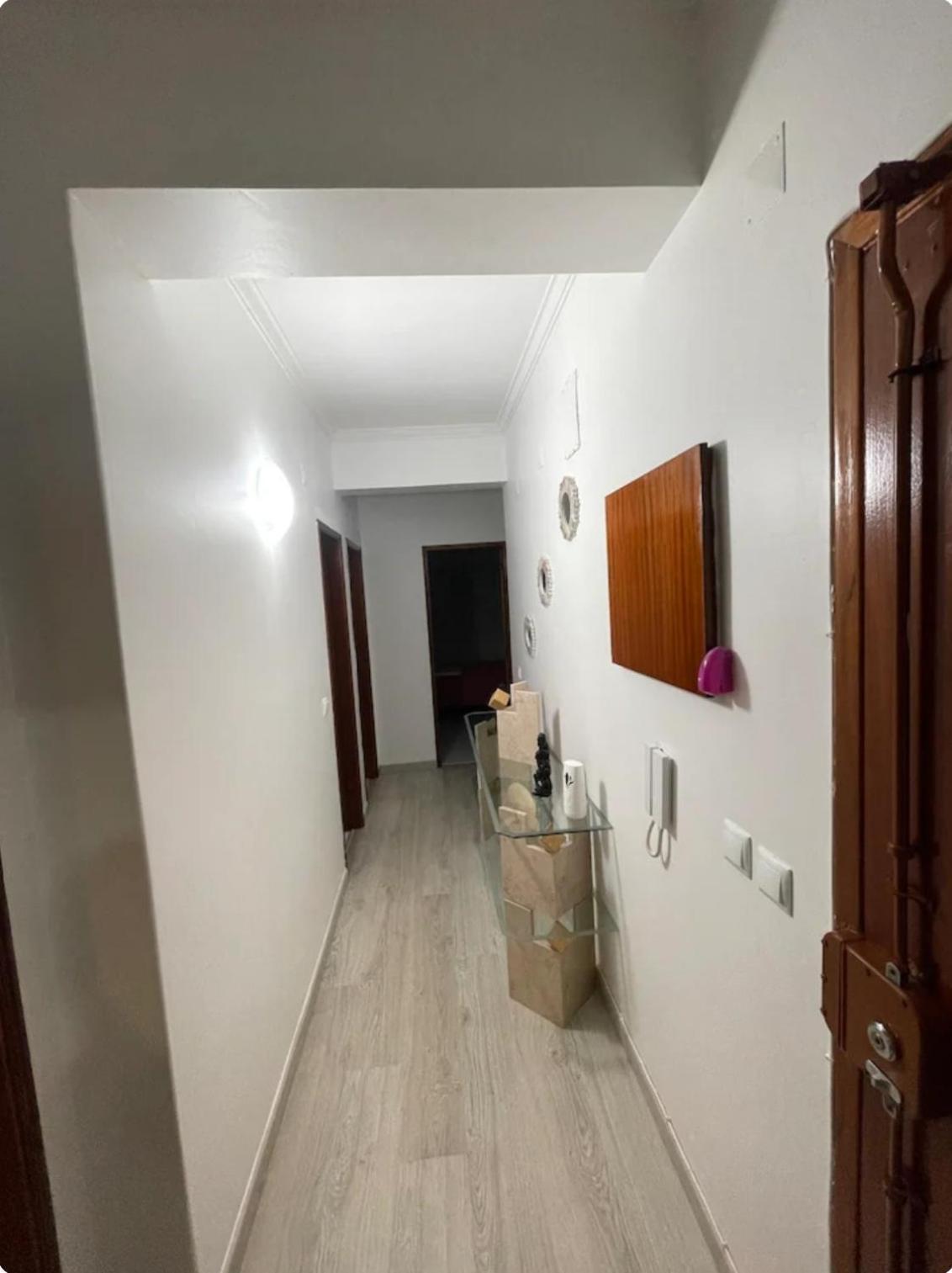Ferienwohnung Quarto Calmo E Acolhedor Almada Exterior foto
